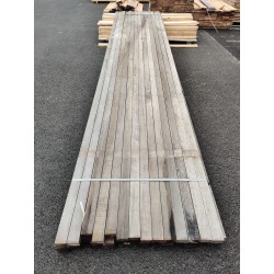* DESTOCK Lot Lambourde déclassé 40x60 de 4,40m Bois Exotique Classe 4