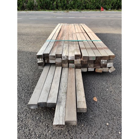 *DESTOCK Lot Lambourde 40x60 pour Terrasse Bois Exotique Classe 4 Déclassé